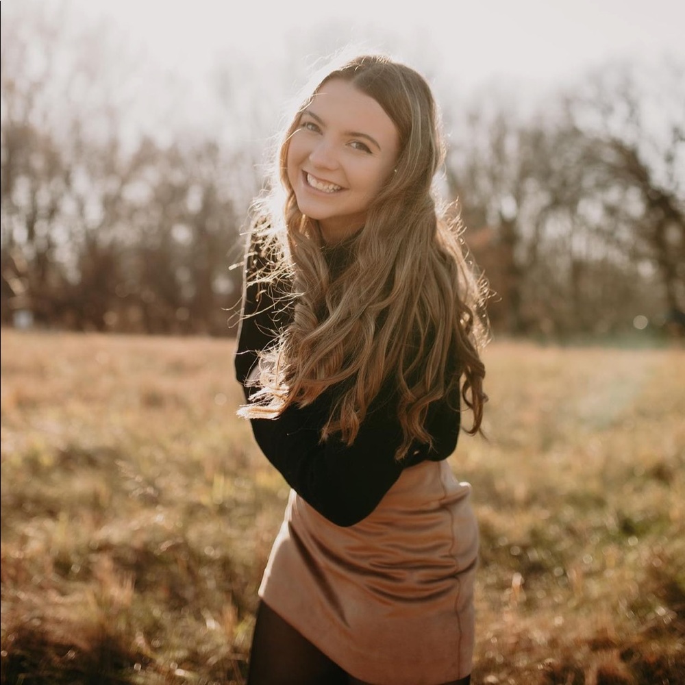 Meet your Posher, Trinity